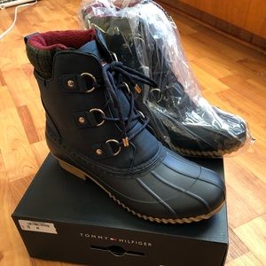 Tommy Hilfiger insulated duck boot